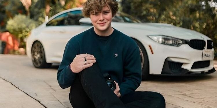 Alex Warren’s Parents: The Tragic Losses In Young Age