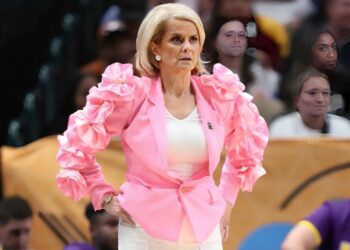 Kim Mulkey Engagements, Rumors, and Ex-Husband Drama