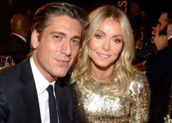 David & Rebecca Muir Unveiling Their Romantic Wedding Journey