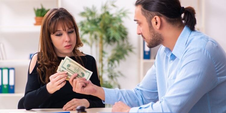 Is your spouse required to pay you alimony?